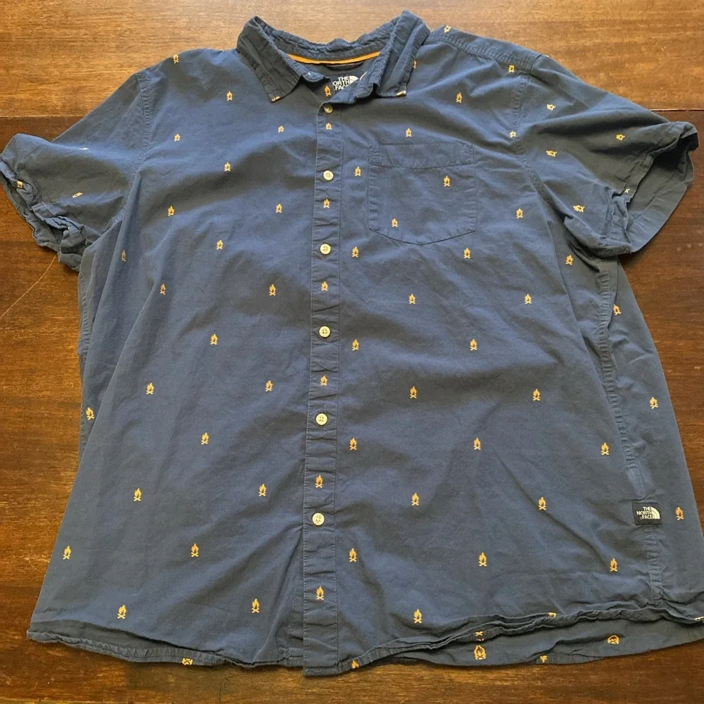 The North Face Baytrail Shirt Mens Size XXL Blue Short Sleeve Button Up Campfire